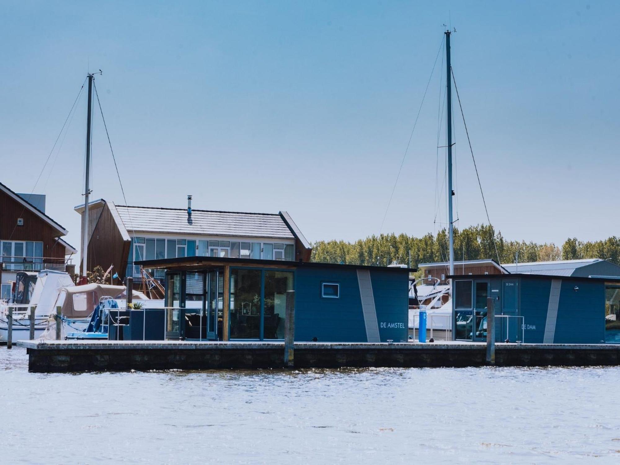 Modern Houseboat With Air Conditioning Located In Marina Uitgeest Exterior photo